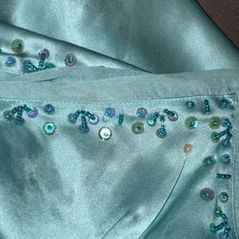 NWT Gold Hawk TRIANGLE SILK CAMI Tiffany Blue X- Small Beaded / Embellished - Picture 4 of 9
